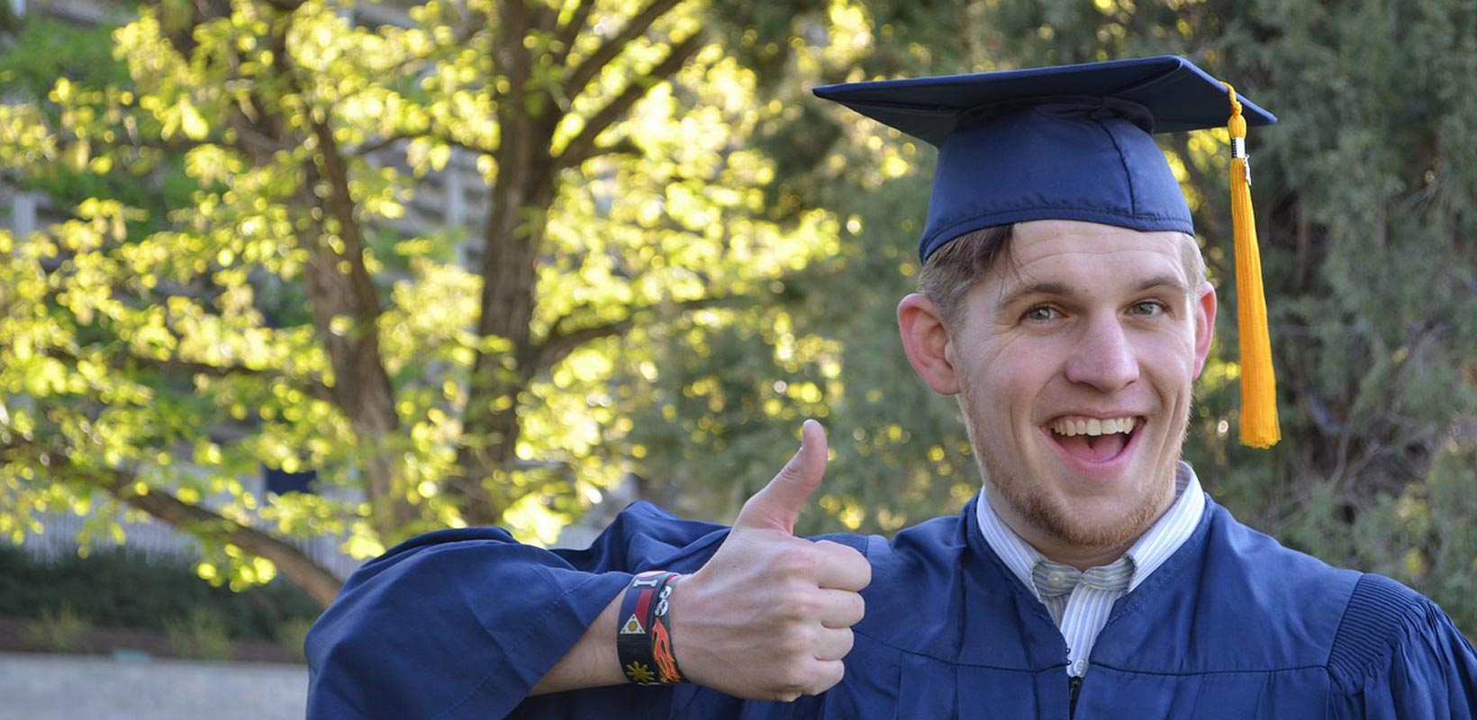 短信轰炸机网页版在线